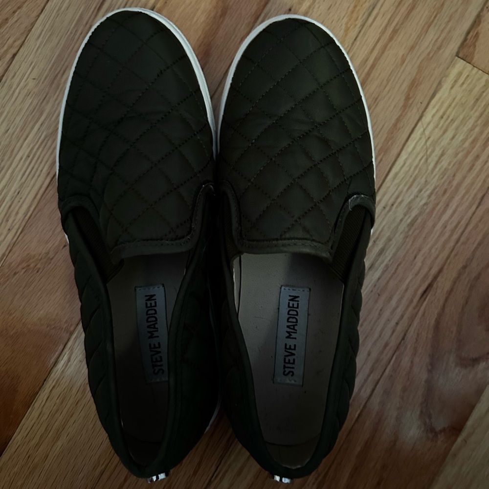 Steve Madden olive green Quilted Slip-On Shoes